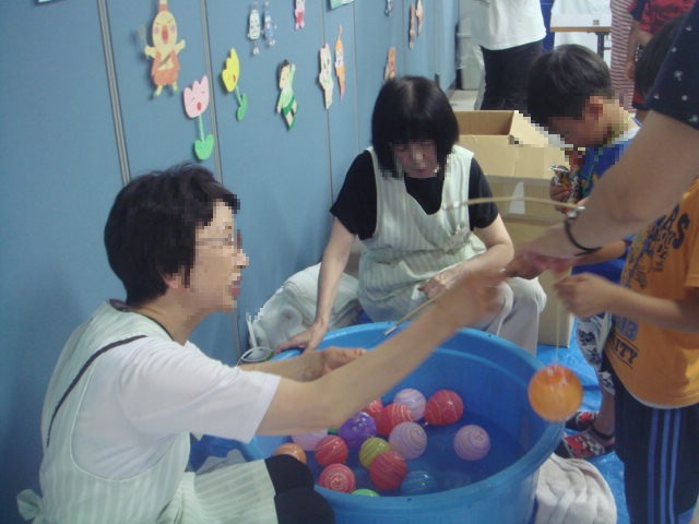 盆踊り会の様子